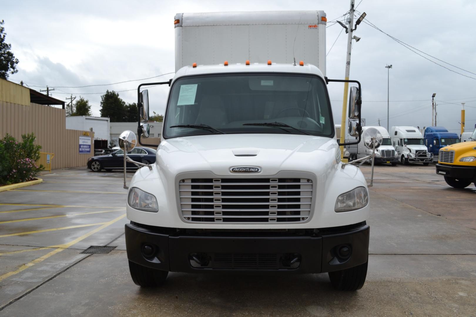 2020 WHITE /BLACK FREIGHTLINER M2-106 with an CUMMINS B6.7L 260HP engine, ALLISON 2100HS AUTOMATIC transmission, located at 9172 North Fwy, Houston, TX, 77037, (713) 910-6868, 29.887470, -95.411903 - 32" EXTENDED CAB SLEEPER, 26FT BOX, 13FT CLEARANCE, HEIGHT 103" X WIDTH 102", WALTCO 3,000LB ALUMINUM LIFT GATE, 26,000LB GVWR NON CDL, E-TRACKS, DUAL 50 GALLON FUEL TANKS , POWER WINDOWS, LOCKS, & MIRRORS, CRUISE CONTROL, HEATED MIRRORS, - Photo#1